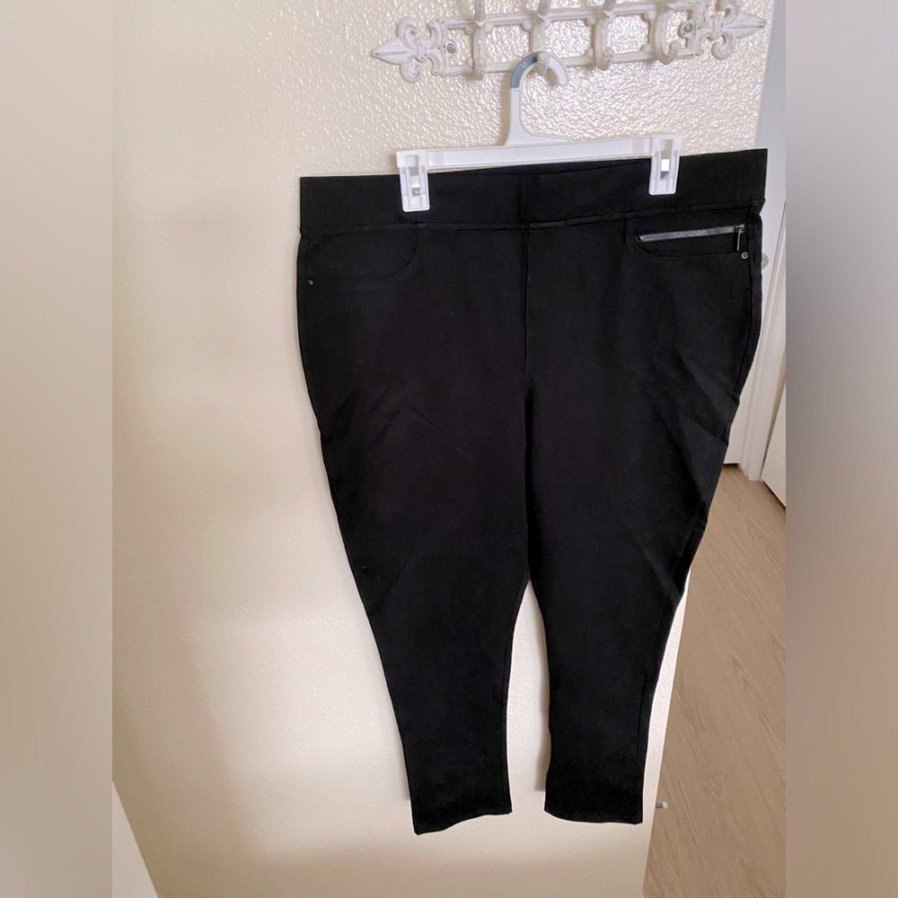 DKNY XXL Black Stretchy Dress Pant.
